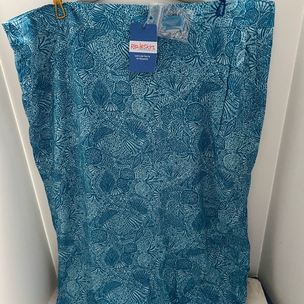 NWT RipSkirt XXL Length 4